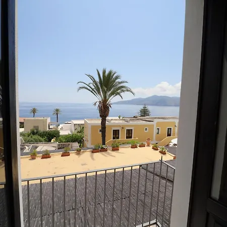 Arcangelo - Salina Ξενοδοχείο 3*
