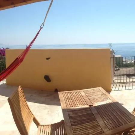 Ξενοδοχείο Arcangelo - Salina Santa Marina Salina